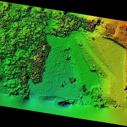 Modelo de elevaciones de un terreno en escala de colores
